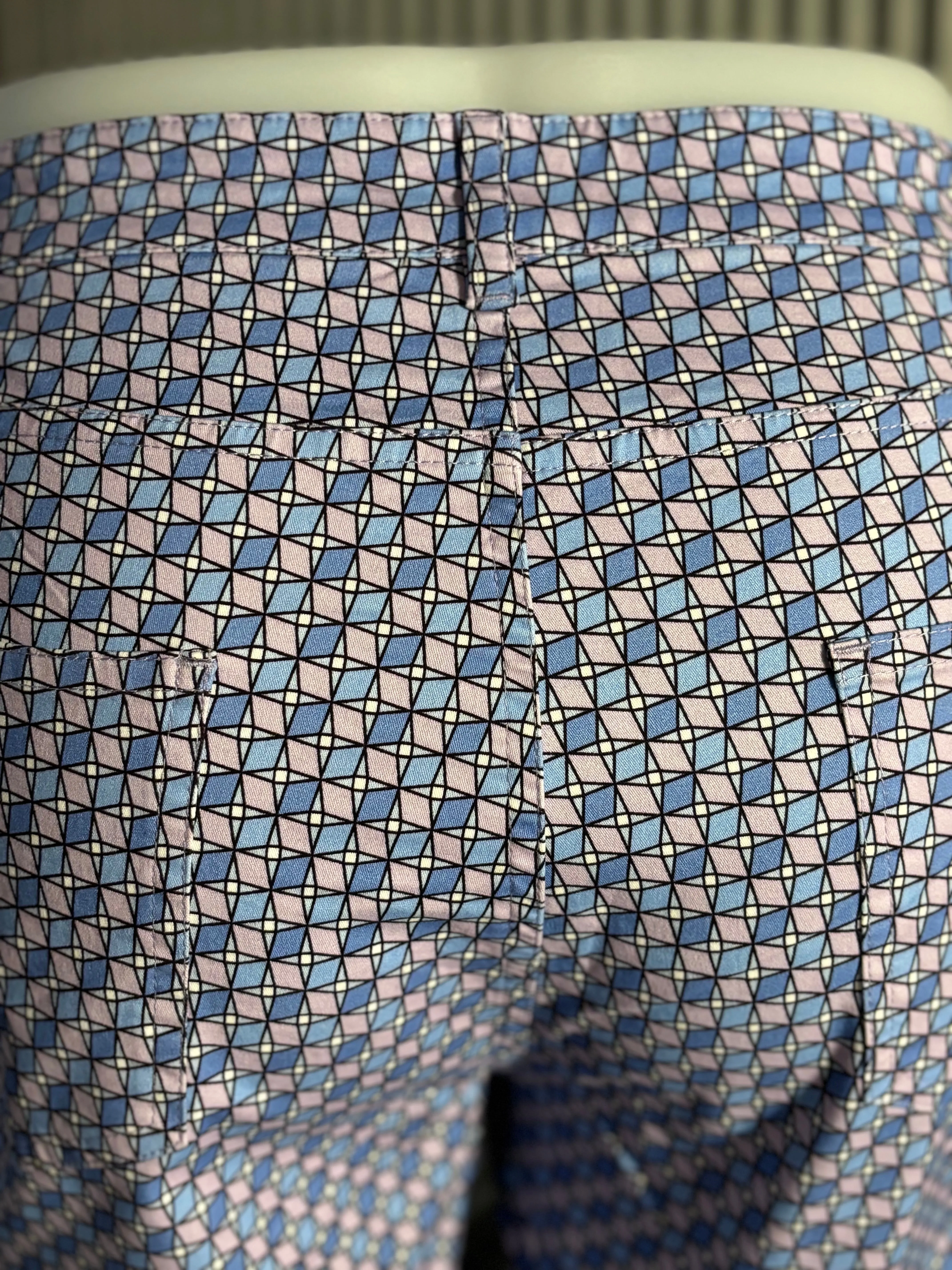 Palm Springs Diamond Triangles Stretch Short: Blue